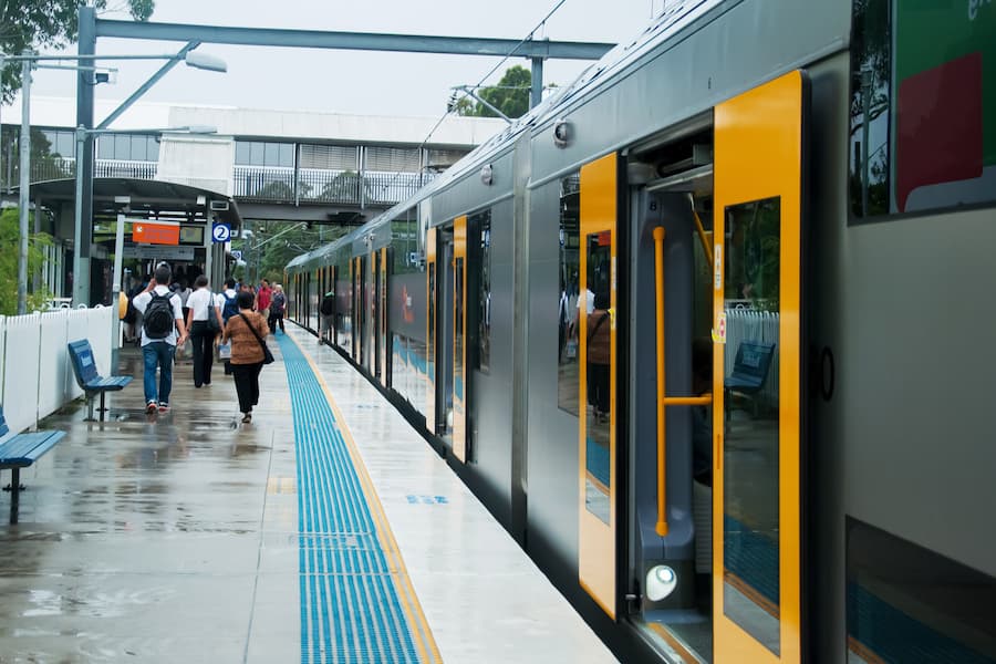 Brisbane workers commute to work with train