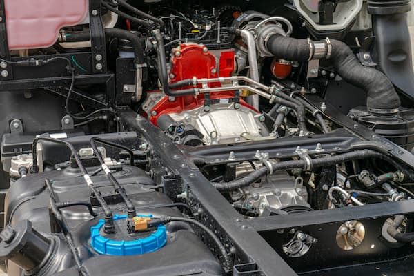 Industrial Truck Engine Showing Mechanical and Technical Parts